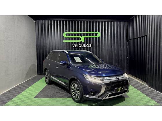 MITSUBISHI OUTLANDER 2.2 MIVEC DI-D DIESEL HPE-S AWD AUTOMÁTICO